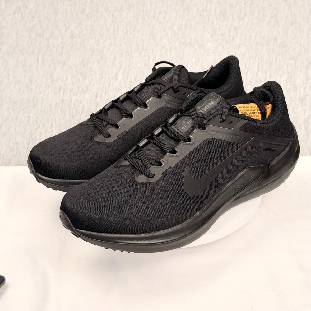 Nike Air Winflo 10 Triple Black Running Shoes Mens 9 Womens 10.5 DV4022-001